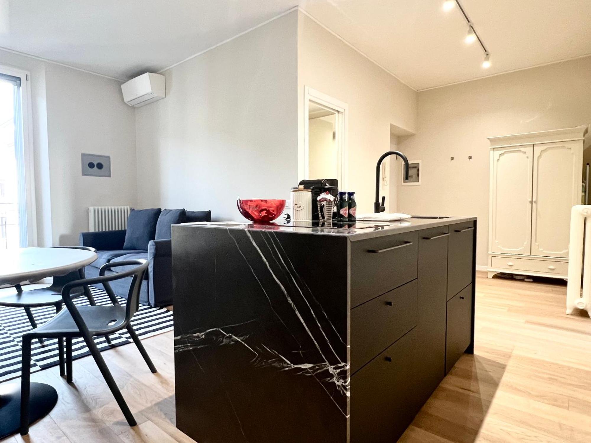 Comecasa Fashion Apartment In Via Mantova Milano Dış mekan fotoğraf